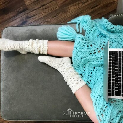 Endless Lace Crochet Socks