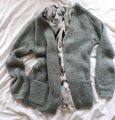 Big gran cardigan