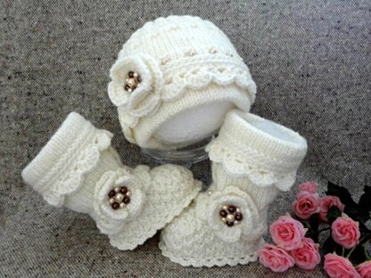 Knitting PATTERN Baby Girl Baby Hat and Booties with Flowers