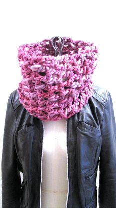 Supersonic Crochet Cowl