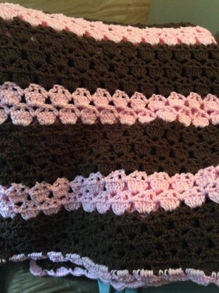 Cupcake baby afghan