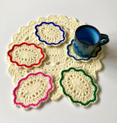 Oval placemat & coaster set by HueLaVive