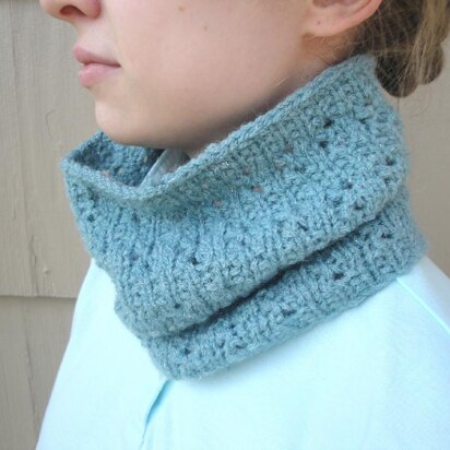 Flickering Stars Cowl