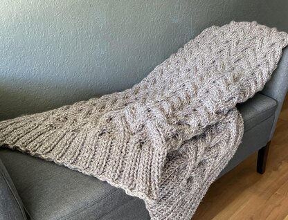 Low Tide Knit Throw