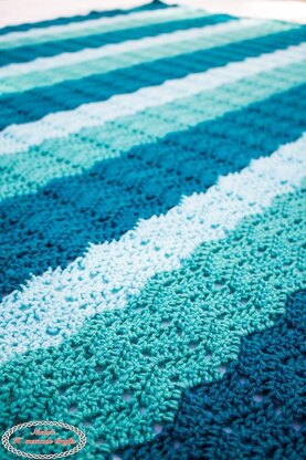 Easy Chevron Blanket