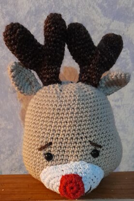 Rudolph the red nosed reindeer amigurumi