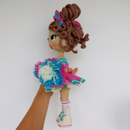 Ravelry: CHEERLEADER doll outfit pattern by KNIT n PLAY