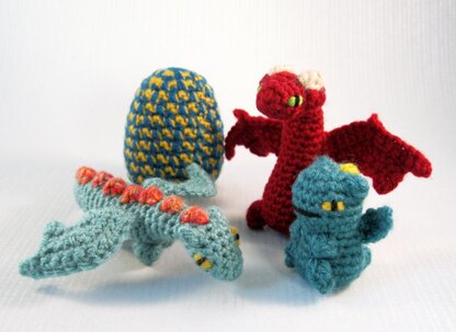 Tiny Dragon Hatchlings in Eggs Amigurumi