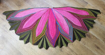 Petals Shawl