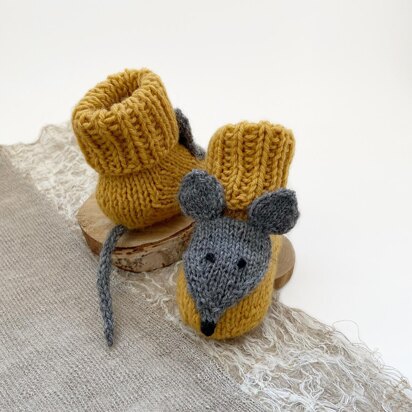 Baby socks MIRA with mice