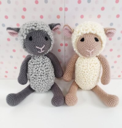 Crochet Wally the Lamb