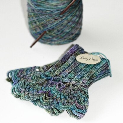 Lacy Cuffs