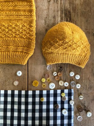 Goldie Sweater and Hat - LF40