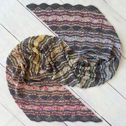 Polychromatic Shawl