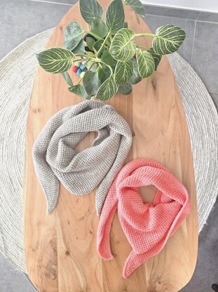 Coral Cove Scarf