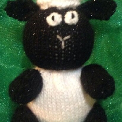 Shaun the Sheep - knitting pattern