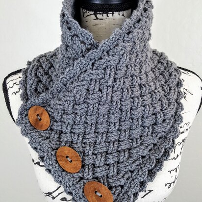 Celtic Weave Cowl