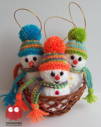 162 Snowman with 3 hats