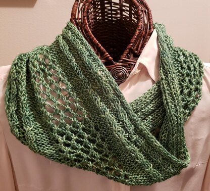 Verdilea - A Knitted Cowl