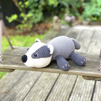 Benji the Badger Amigurumi