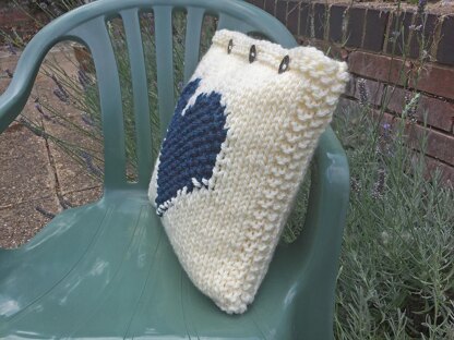 Moss Stitch Heart Cushion Cover