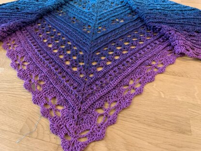 Triangular Scarf "Themis"