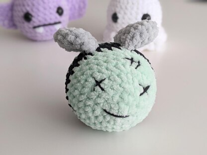 Zom-Bee and Friends squishies