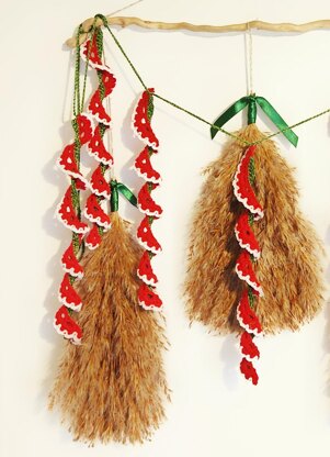 Twisted Christmas Garland