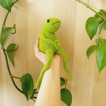 Arthur the Frog - critter stitch crochet pattern / amigurumi