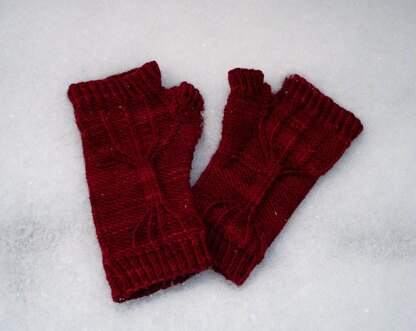 Yggdrasil mittens