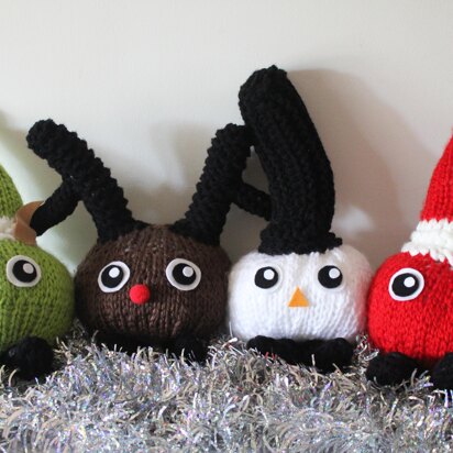 Knitted Christmas Critters