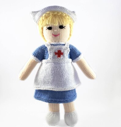 Nurse Naomi knitted doll 19043