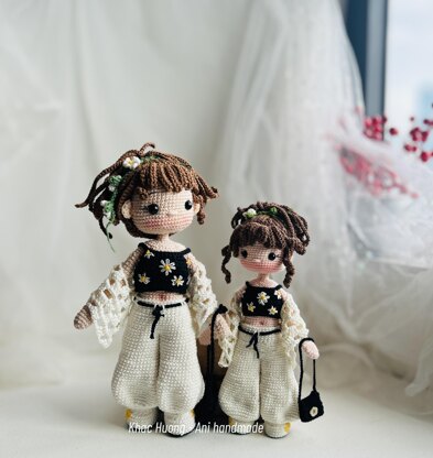 MAYA doll