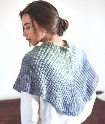 Nicolet Cape in Berroco Mochi PDF