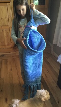 Merade’s laundry hamper #2