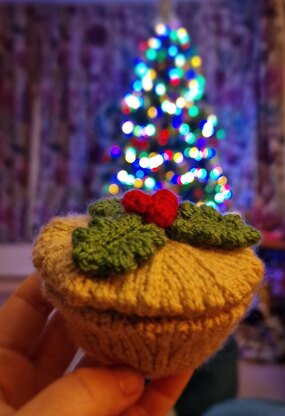 Mince Pie Table Favour for Ferrero Rocher Lindt Chocolate Coins