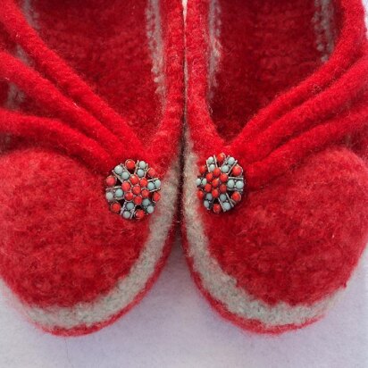 I-Cord Slippers Felted Knit for Women - knitting pattern