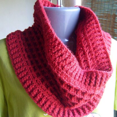 Waffle Stitch Cowl