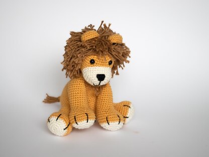 Lion Toy Amigurumi