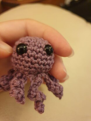 Small crochet octopus