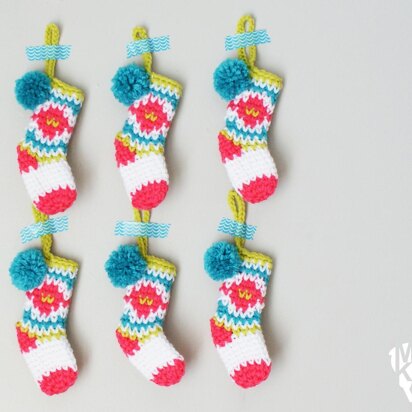 Fair Isle Mini-Stocking Ornament (2015036)