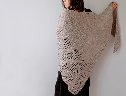 Ashley triangular shawl