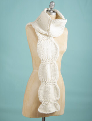 Scrunch Scarf in Spud & Chloe Outer - Downloadable PDF