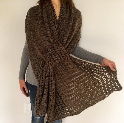 Crochet Wrap Pattern: Gorgeous Gathered Wrap