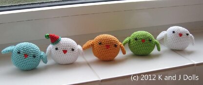 Four Seasons Birds Amigurumi Crochet Pattern