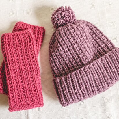 Broken Rib Beanie and Gloves