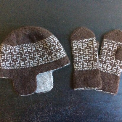 Doolan Hat & Mittens