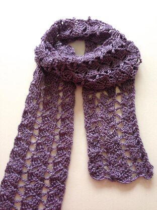 Trellis Scarf PDF12-116