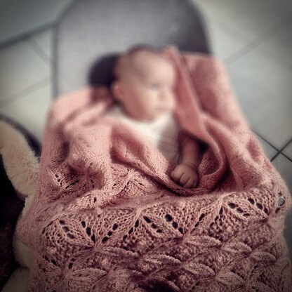 Lovely Blanket by MoMi