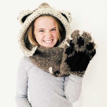 Bennett the Bear Hooded Scarf